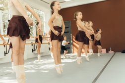 Балетная школа Классика, с рейтингом 5 - находится по адресу Краснодарский край, Анапа, Объездная улица, 32 