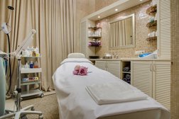 Салон красоты Dessange, с рейтингом 3.1 - находится по адресу Москва, Большая Дорогомиловская улица, 14 к1 