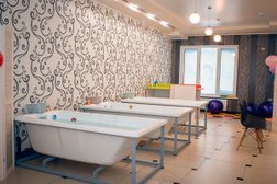 Клуб первых достижений, центр грудничкового плавания и детского массажа BabyBe, с рейтингом 4.3 - находится по адресу Екатеринбург, улица Белинского, 177а/3 