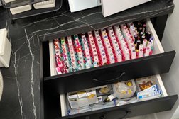 Салон красоты Глянец, с рейтингом 4.2 - находится по адресу Великий Новгород, улица Ворошилова, 15 