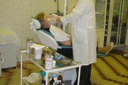 Взрослая стоматология, с рейтингом 3.2 - находится по адресу Санкт-Петербург, улица Веры Слуцкой, 9 