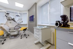 Эстетическая стоматология Dentavenue, с рейтингом 4.7 - находится по адресу Санкт-Петербург, улица Валерия Гаврилина, 3 к1 