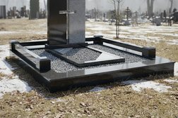 Компания по изготовлению и продаже памятников Данила-Мастер, с рейтингом 4.6 - находится по адресу Москва, Астраханский переулок, 1/15 