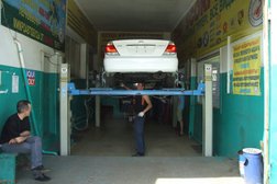 СТО red Scorpion, с рейтингом 3.2 - находится по адресу Алматы, Рыскулова проспект, 51Б 