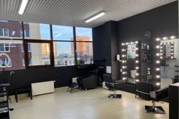 Салон красоты Icon Beauty Club, с рейтингом 3.5 - находится по адресу Ленинградская область, д. Новое Девяткино, Арсенальная улица, 9 