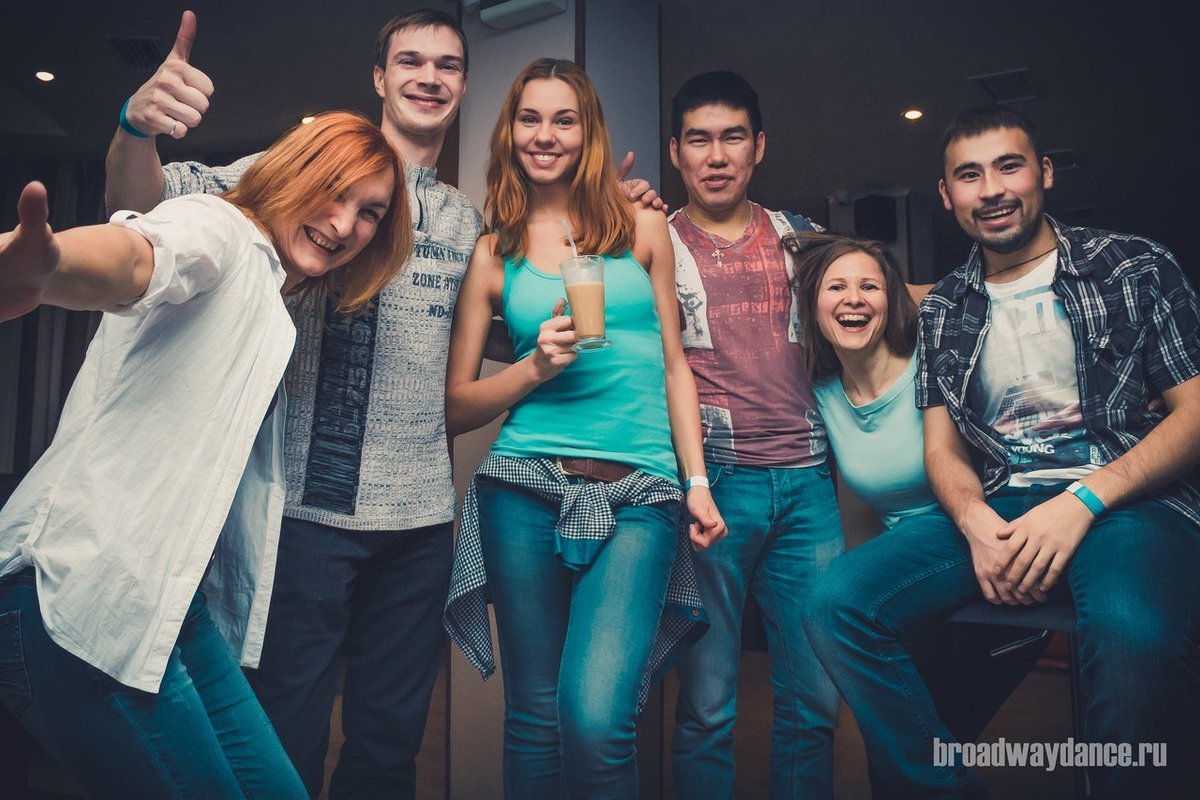 ухта клуб бродвей