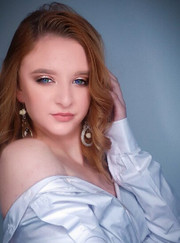 Стилист Елена Акатьева