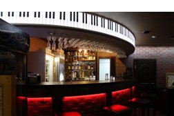 Кафе "на Бульваре", с рейтингом 4.4 - находится по адресу Старый Оскол, микрорайон Лебединец, 1а 