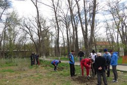СДЮСШОР по вольной борьбе им. Гамида Гамидова, с рейтингом 3.5 - находится по адресу Республика Дагестан, Махачкала, улица Магомета Гаджиева, 41/1 