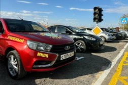 Автошкола Старт Сити, с рейтингом 4.8 - находится по адресу Волгоград, улица Быкова, 1 к1 