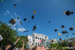 Химико-технологический институт Уральский федеральный университет им. первого президента России Б.Н. Ельцина, с рейтингом 2.5 - находится по адресу Екатеринбург, улица Мира, 28 