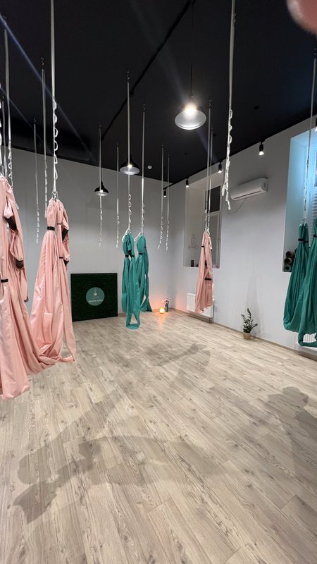 фотография Студии йоги Mantra Studio на Лиственной улице