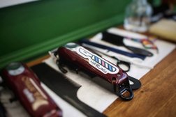 Барбершоп HAIRURG, с рейтингом 4 - находится по адресу Омск, проспект Карла Маркса, 61/1 