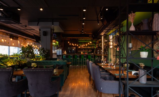 Валентина Наппи порно фильмдері