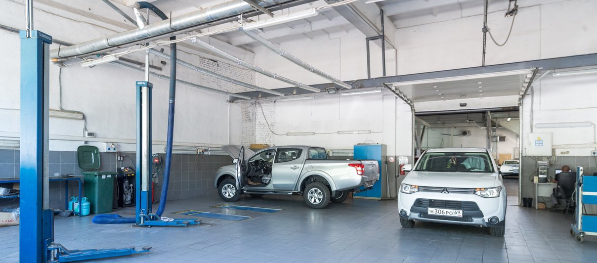 Автосервис вояж. Вояж автомагазин. Спб автосервис вояж. Сто вояж ишим. Автотехцентр вояж реквизиты.