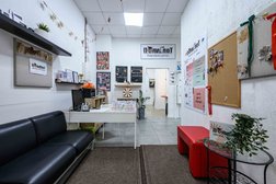 Языковая школа ПолиГлот, с рейтингом 4.9 - находится по адресу Москва, поселение Московский, Саларьевская улица, 9 