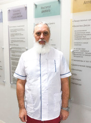 Врач общей практики, мануальный терапевт Александр Дмитриевич Маклаков