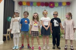 Билингвальный детский сад и школа Discovery, с рейтингом 3.3 - находится по адресу Москва, Авиационная улица, 77к2 