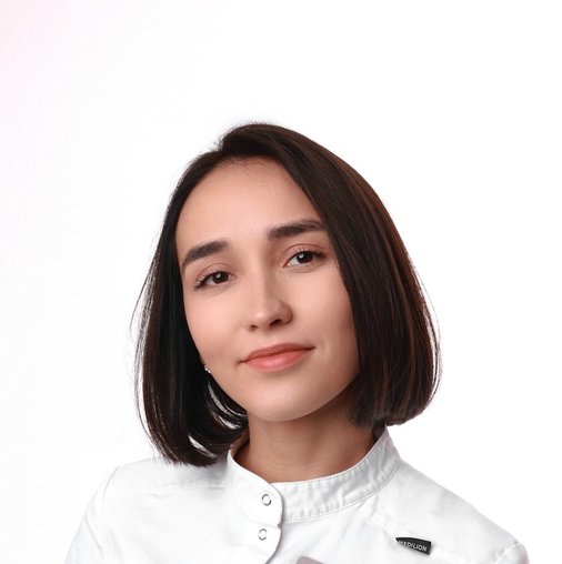Полина Эдуардовна Яшпатрова