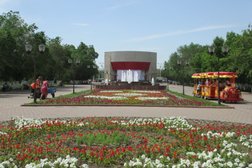 Парк имени Первого Президента Республики Казахстан, с рейтингом 3.4 - находится по адресу Алматы, улица Дулати 