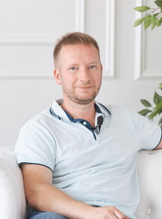 Имплантолог, стоматолог Юрий Сергеевич Виноградов