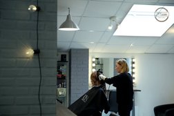 Студия красоты LOFTBERRY, с рейтингом 3.9 - находится по адресу Ленинградская область, Гатчина, Красная улица, 5/1 