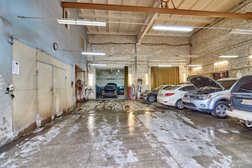 Сервис кузовного ремонта Звено, с рейтингом 3.2 - находится по адресу Пермь, Пихтовая улица, 42Б/1 