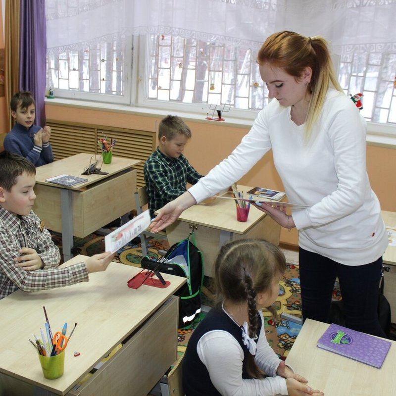 Частные школы свао. Школа Алые паруса Москва. Школа Алые паруса СВАО. Частная начальная школа. Частная начальная школа Москва.