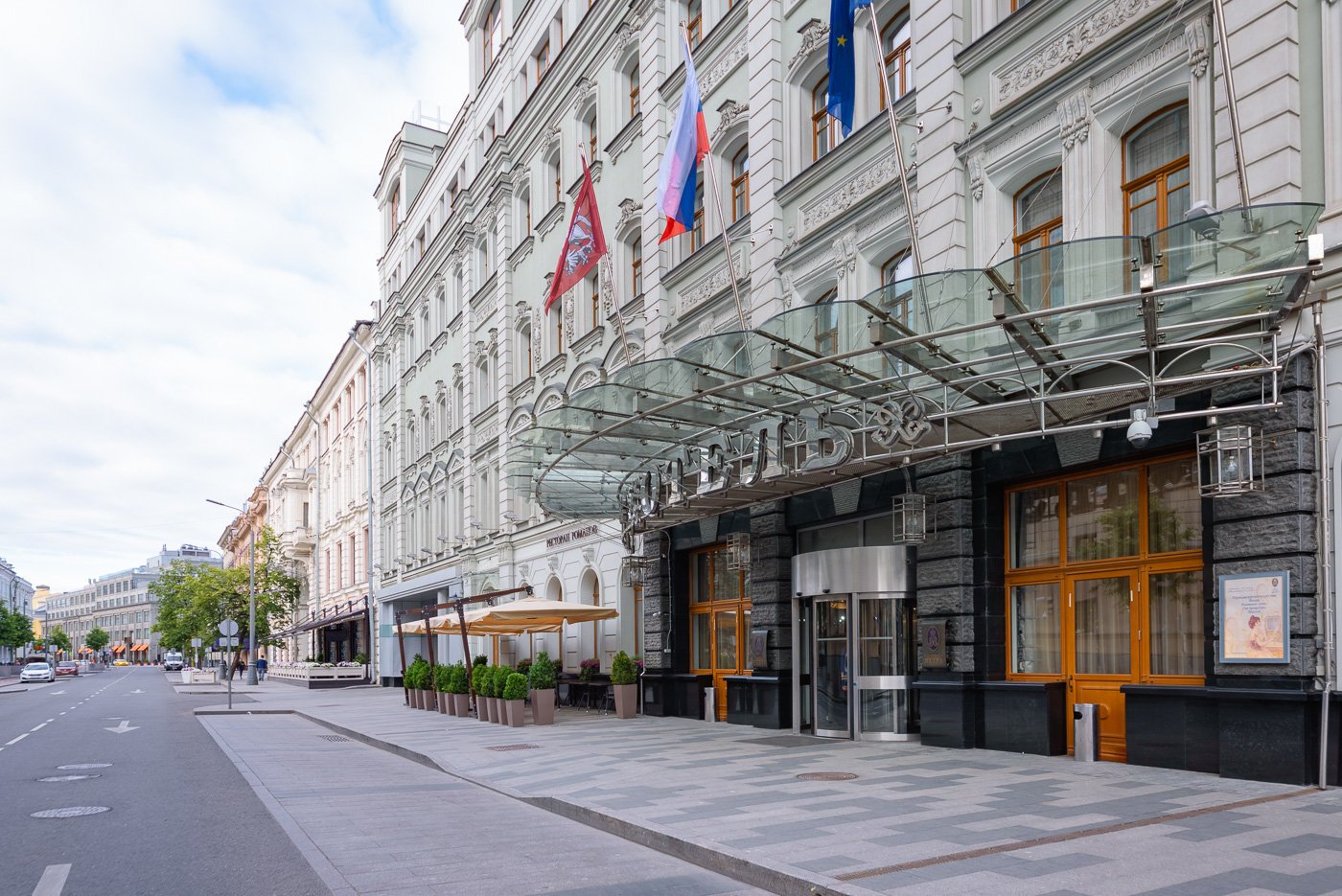 Московская 1 москва. Гостиница пётр 1 в Москве. Гостиница пётр 1 в Москве на Неглинной. Неглинная 17 с1. Петр первый гостиница Москва официальный сайт.