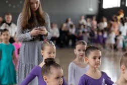 Школа танцев Дети на паркете, с рейтингом 5 - находится по адресу Санкт-Петербург, улица Орджоникидзе, 16 