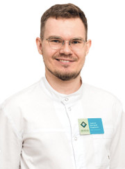 Стоматолог, стоматолог-ортопед Дмитрий Андреевич Серяков