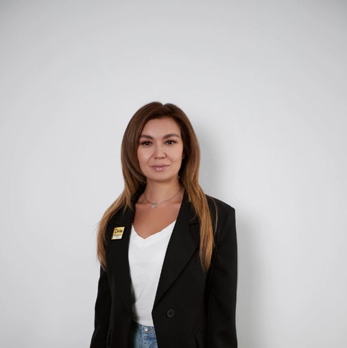 Светлана Султанова