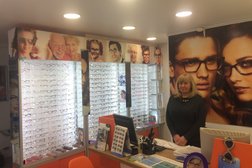 Салон оптики Оптика Next, с рейтингом 4.1 - находится по адресу Санкт-Петербург, бульвар Новаторов, 112 