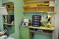 Стоматологическая клиника Классик Дент, с рейтингом 3.6 - находится по адресу Волгоградская область, Волжский, 40 лет Победы, 53Б 