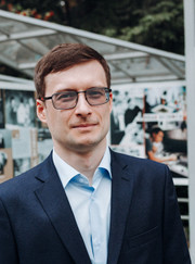 Преподаватель по теоретической механике, преподаватель по физике Максим Павлович Голубев