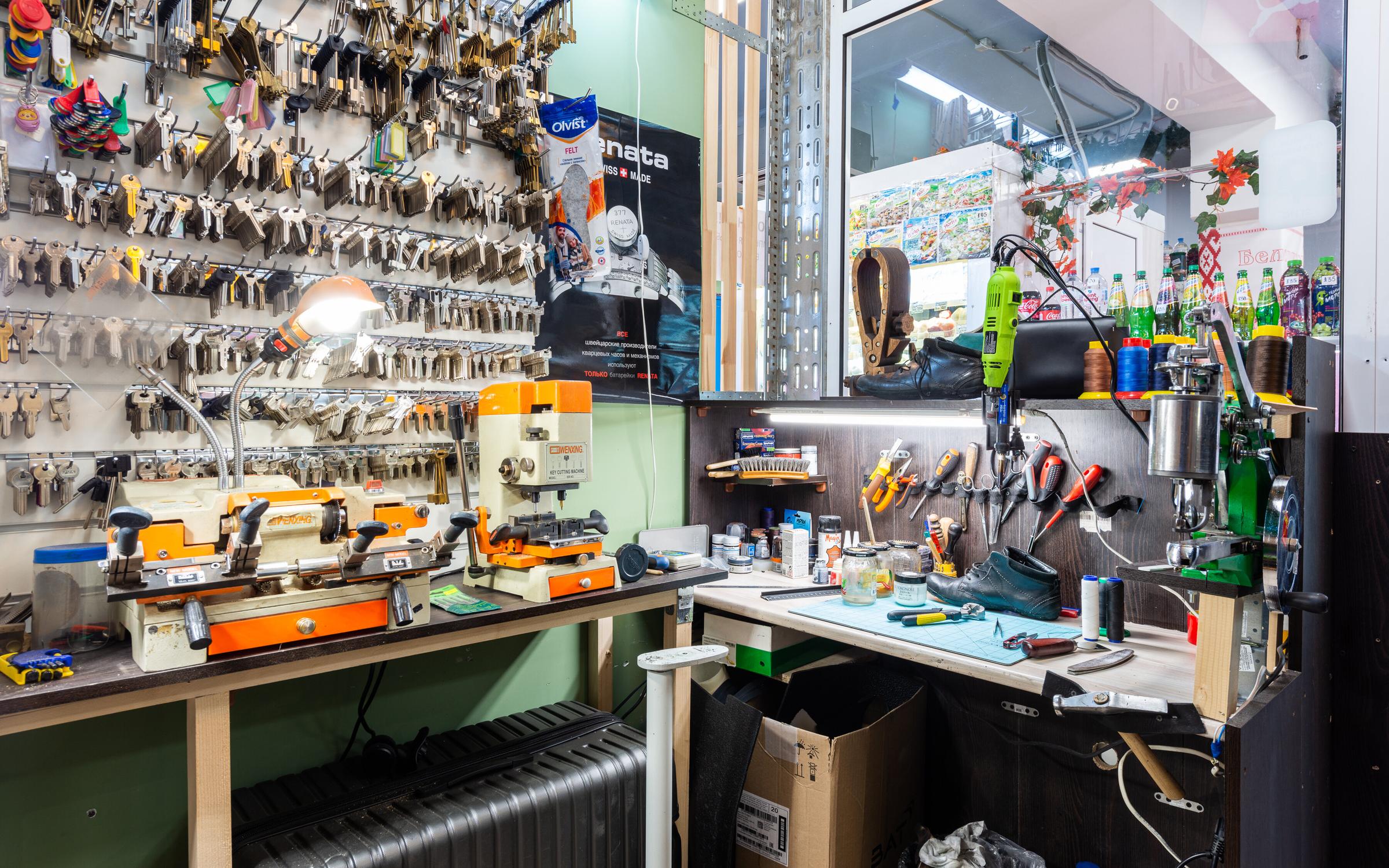 ПростоЧисто, мастерская по ремонту, реставрации и химчистке обуви на ...