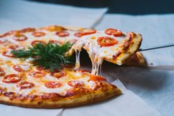 Пиццерия PizzaGravity, с рейтингом 5 - находится по адресу Чита, улица Журавлёва, 2 