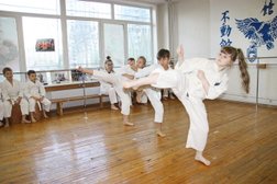 Спортивная школа каратэ Фудокан, с рейтингом 2 - находится по адресу Екатеринбург, Посадская, 40/3 