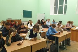 Гимназия №272, с рейтингом 3.9 - находится по адресу Санкт-Петербург, 8-я Красноармейская улица, 3 