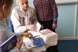 Средняя школа №100, с рейтингом 3.1 - находится по адресу Санкт-Петербург, Бестужевская улица, 3 к4 