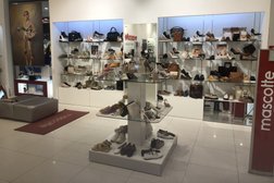 Салон обуви и аксессуаров Mascotte, с рейтингом 4.8 - находится по адресу Тюмень, улица Максима Горького, 70 