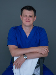 Ортопед, микрохирург Максим Михайлович Цегельников