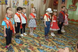 Частная школа Алые Паруса, с рейтингом 3 - находится по адресу Москва, Ленская улица, 2 