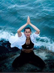 Тренер по ОФП, инструктор по йоге Мария Ахатова