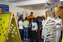 Развлекательный центр Newton, с рейтингом 4.3 - находится по адресу Екатеринбург, улица Малышева, 63 