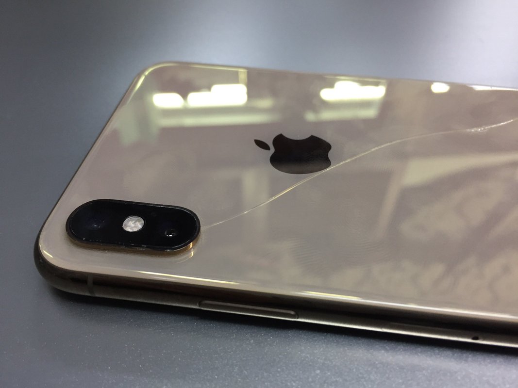 Iphone 12 mini стекло. Iphone 10 заднее стекло. Iphone XS заднее стекло. Задняя крышка стекло iphone XS.