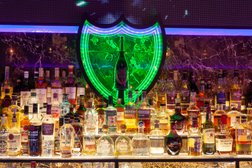 On bar, с рейтингом 3.9 - находится по адресу Екатеринбург, Радищева, 25 