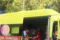 Платная скорая помощь Мед Дзен, с рейтингом 4.2 - находится по адресу Сочи, Пригородная улица, 6 