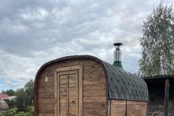 Компания по производству бань-бочек и модульных домов из алтайского кедра Алтайские терема, с рейтингом 5 - находится по адресу Алтайский край, с. Санниково, Промышленный микрорайон, 6 