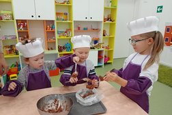 Частный английский детский сад Sun School, с рейтингом 2.5 - находится по адресу Московская область, Мытищи, улица Разведчика Абеля, 5 